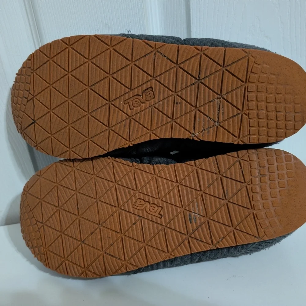 Teva ReEmber Mens Shoes Moc Gray Quilted Plaza Slip On Size 8 Slipper